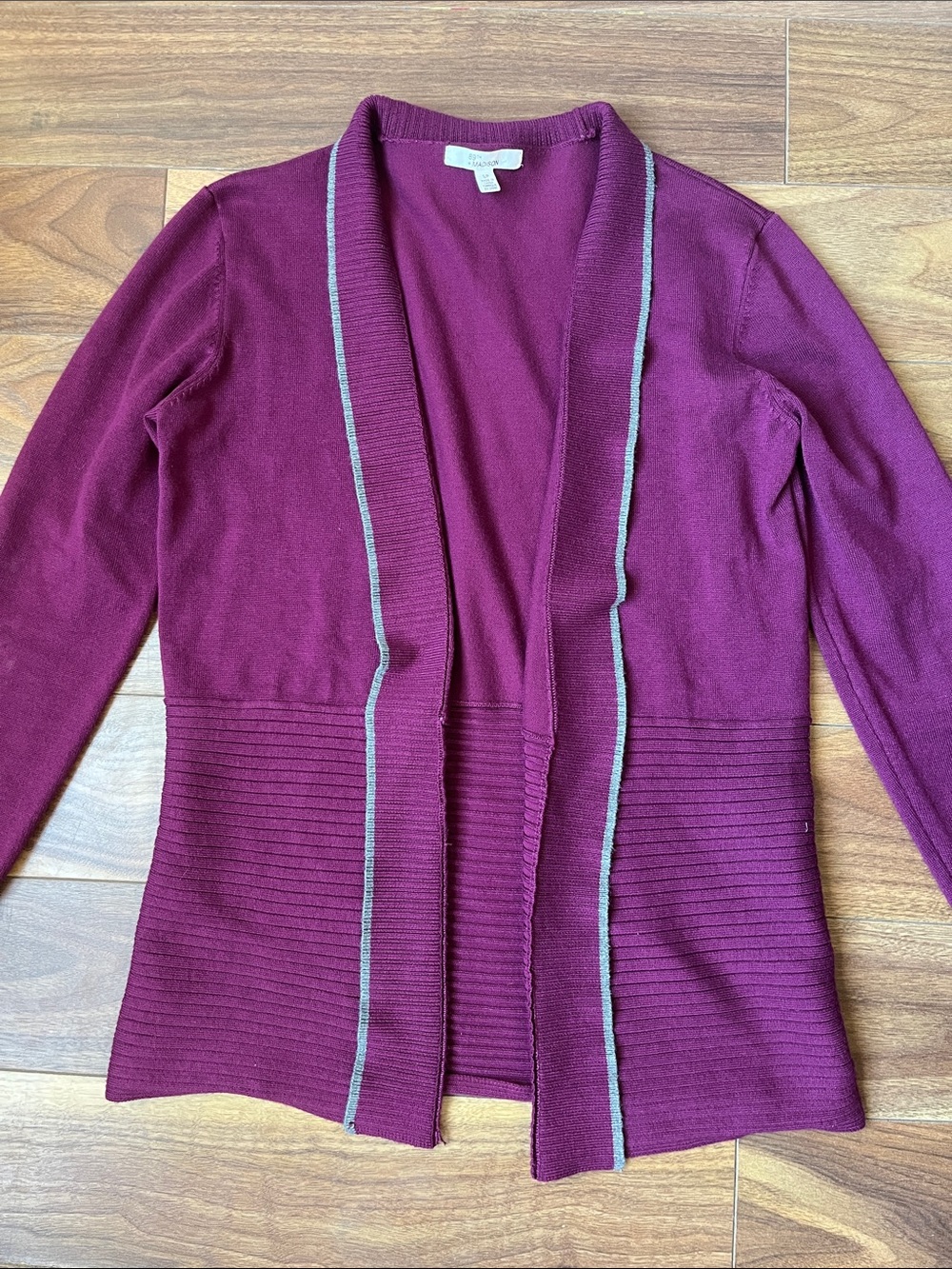 89th & Madison Plum Purple Violet Cardigan with Light Gray Trim Small Size